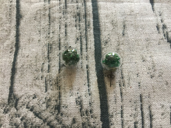 Moss Globe Earring Studs